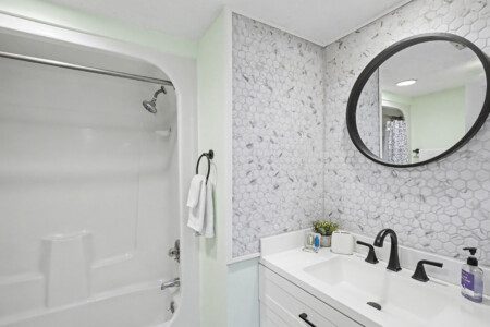 b6 hallway bathroom